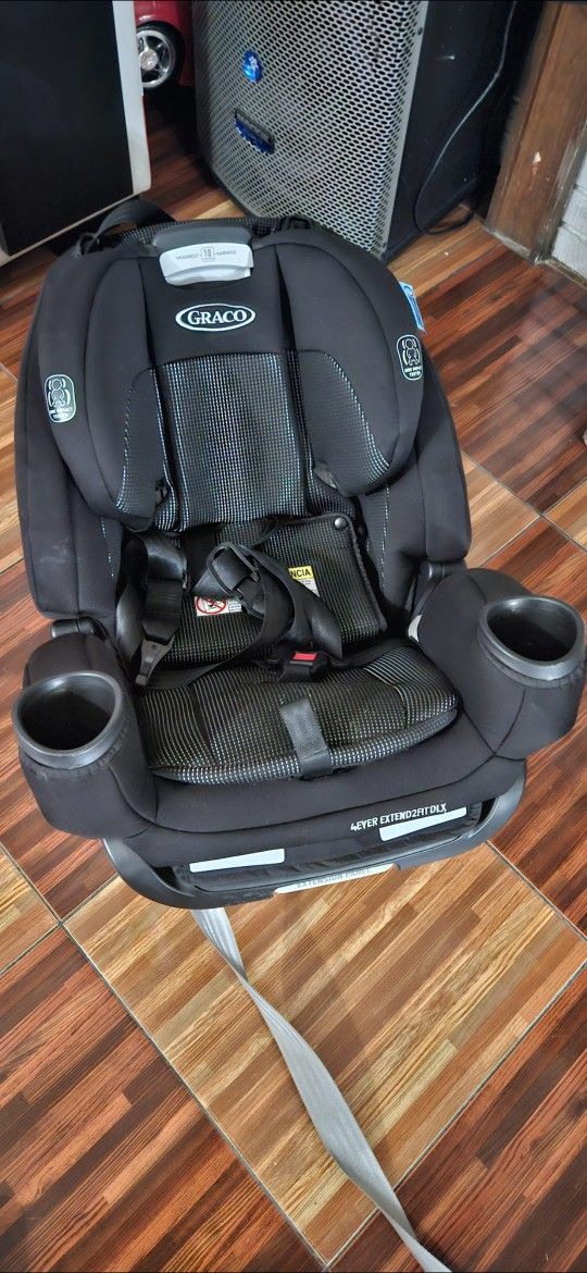 Graco 4ever Extend2fit Car Seat