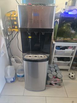 Water dispenser