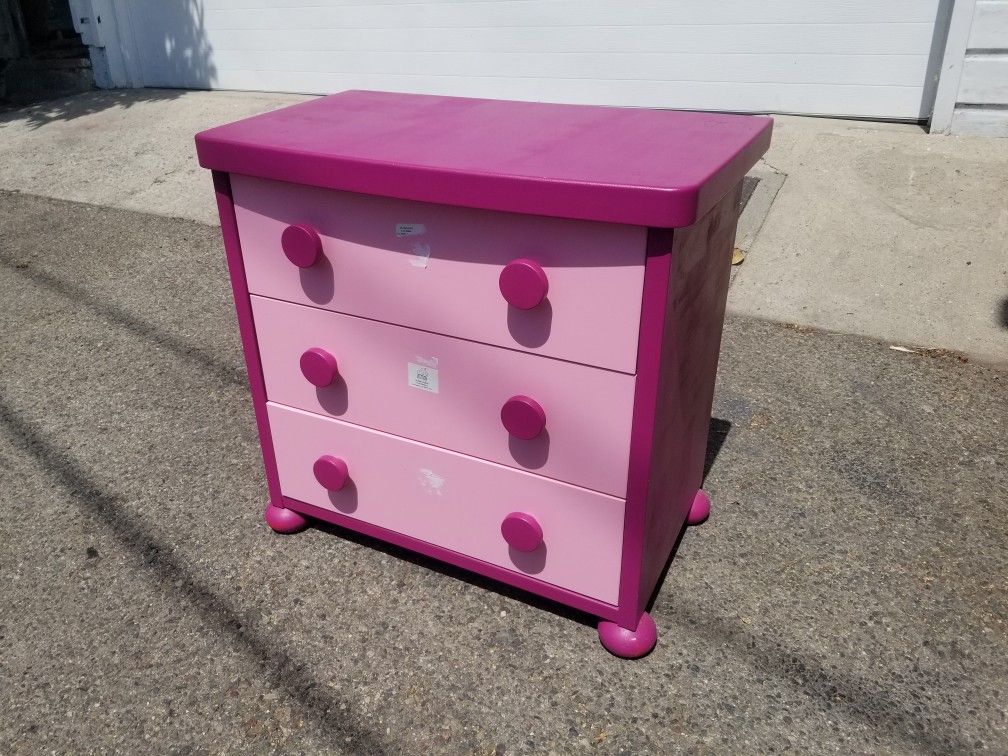 Ikea on sale mammut dresser