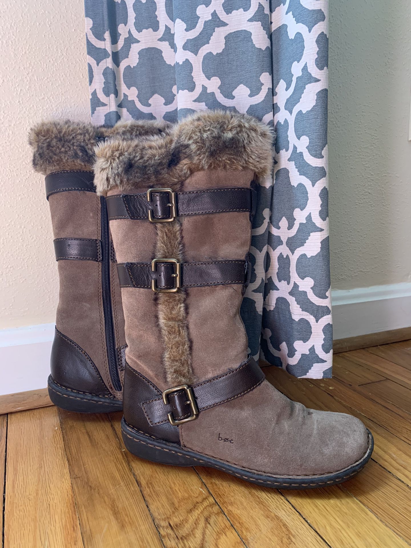 BOC Women’s Faux Fur Lined Boots Size 7.5 