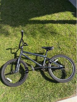GT Bank BMX Bicycle Bike