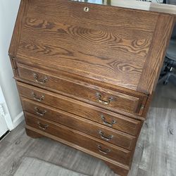 Ethan Allen Heirloom Colonial Early American Secretary Desk