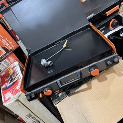 Blackstone Adventure Ready Plancha de Acampar de Propano de 2 Quemadores de 20"x14"