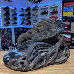 ADIDAS YEEZY FOAM RUNNER SZ 11