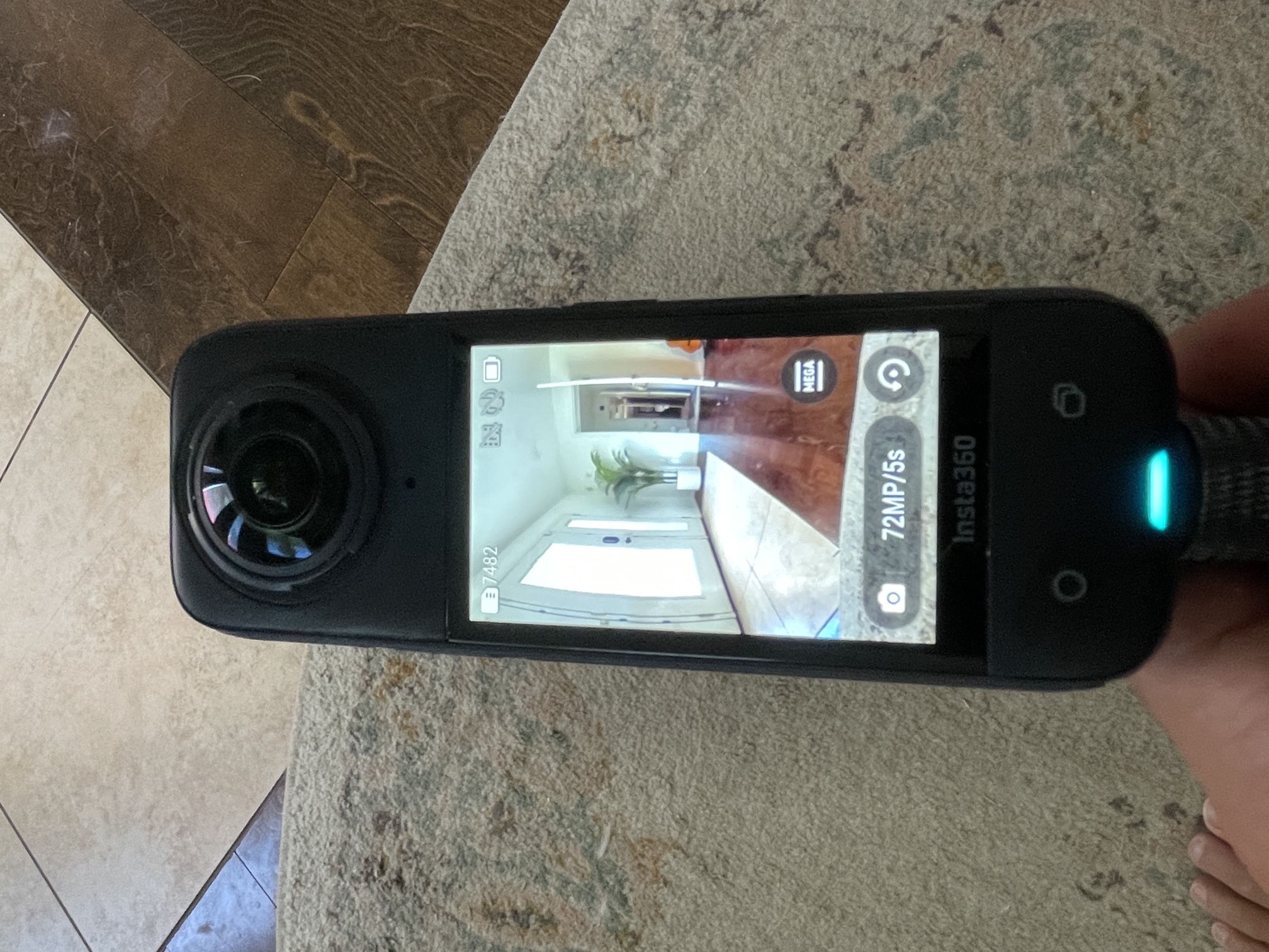 Insta 360  X4 