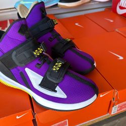 Nike LeBron Size 12.5
