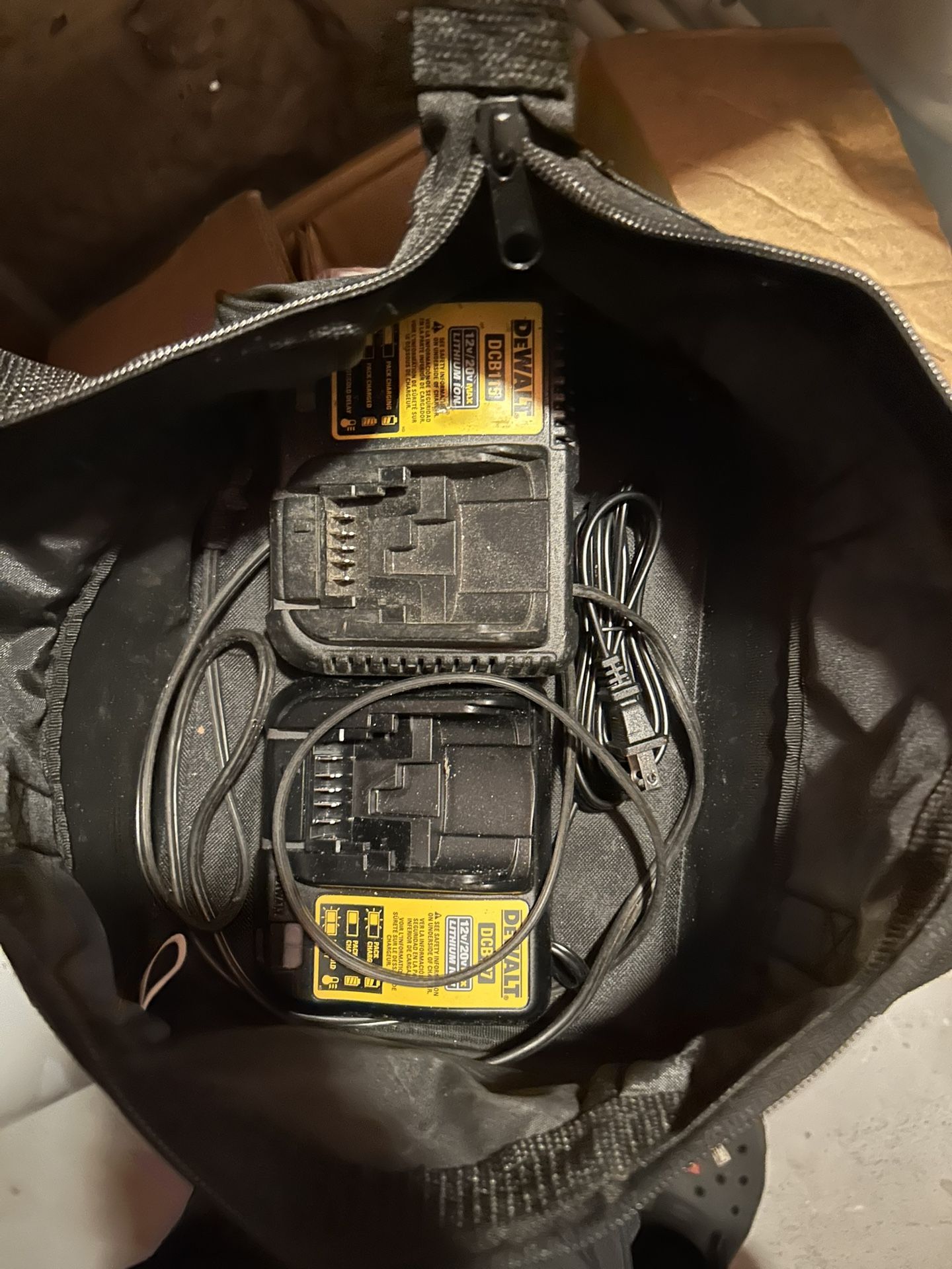 2 dewalt charges