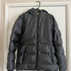 ✨ Champion Winter Jacket – Ultra Warm & Cozy! Size XL (16–18) ✨ Pickup Only