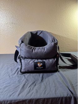 Dog carrier
