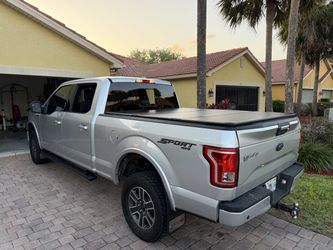 2016 Ford F-150 XLT 4x4 - 5.0L V8