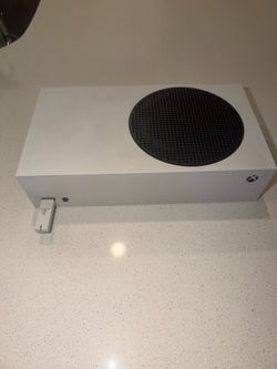 Xbox S w/ headset