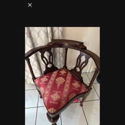 VINTAGE BOYLES CORNER CHAIR 