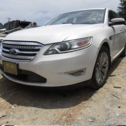 2011 Ford Taurus