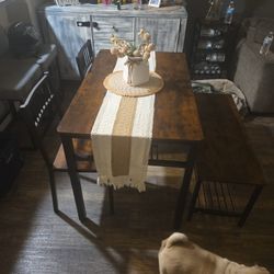 Dinning Room Table