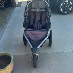 Free Jogging Stroller (broken Latch)