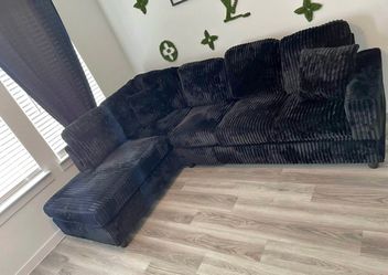 (NEW IN BOX) Black Cord Sectional With Cup Holder  -FINANCE AVAILABLE
