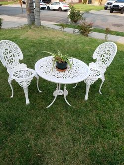Metal patio set