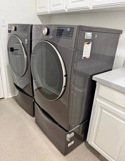complete set of LG washer and dryer-Delivery available