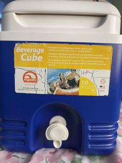 Igloo 1 Gallon Beverage Cube NEW