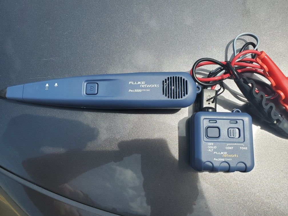 Brand New Fluke 3000 toner and prob