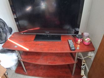 32" Panasonic Tv w/original remote$20
