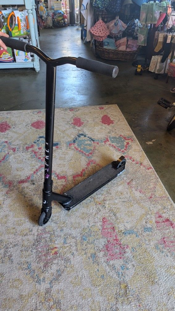 Osprey Stunt Scooter