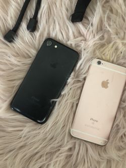 iPhone 7s & 6 with accessories