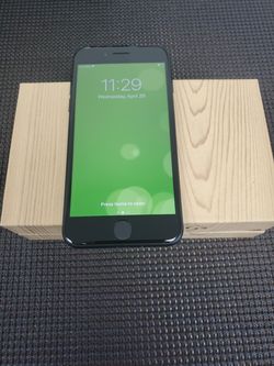 IPHONE 7.....32GB. TMOBILE AND METRO PCS