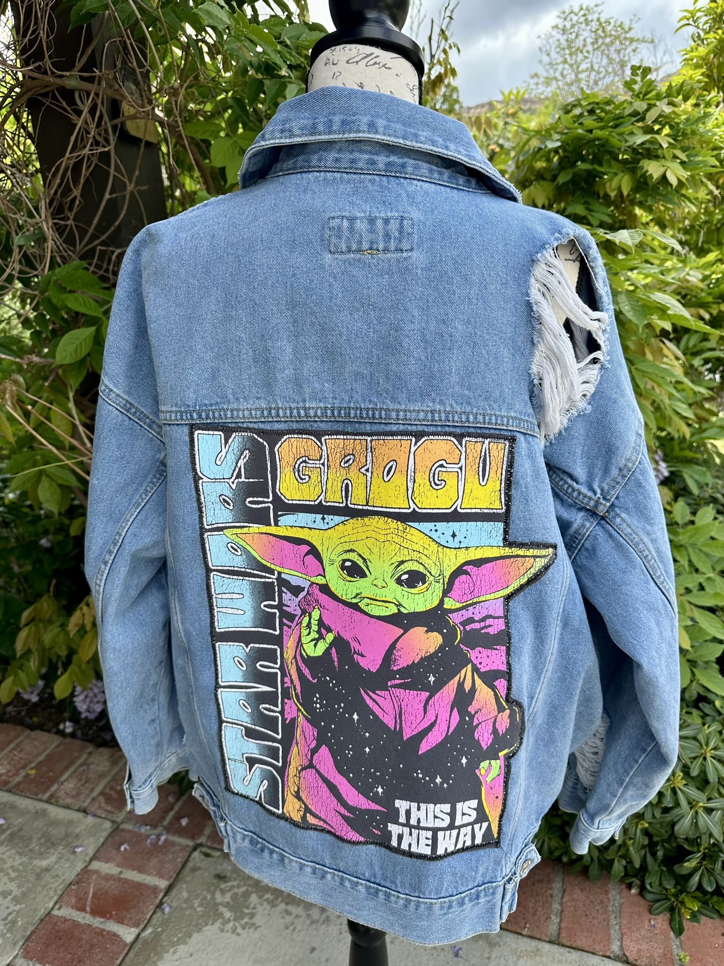 Women’s Distressed “Star Wars” Jean Jacket 2X