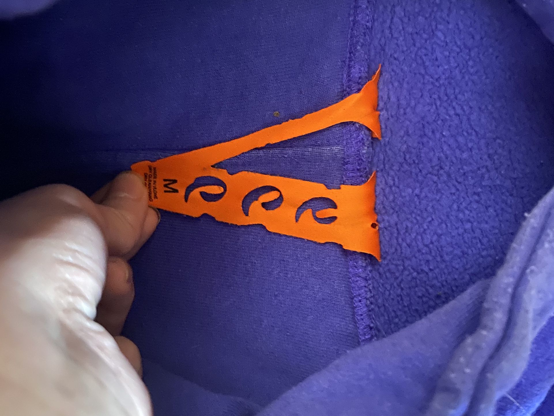 VLONE JUICE WRLD Sweater Mens Medium PURPLE LEGENDS NEVER DIE HOODIE