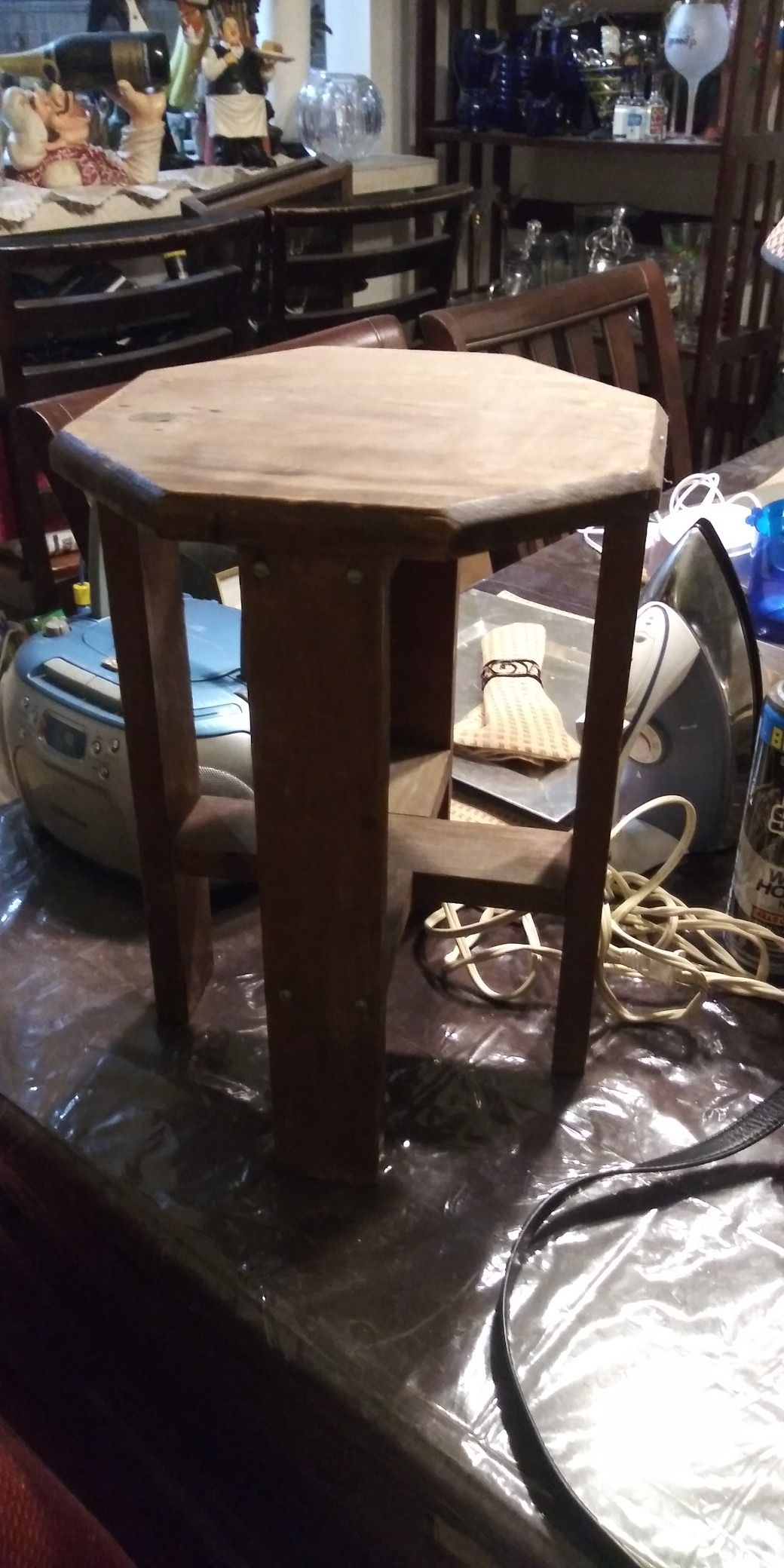 Rustic antique side table 8dol firm lots see my posts go see