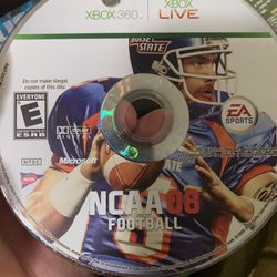 NCAA Football 08 . Xbox 360 . Disc Only $5