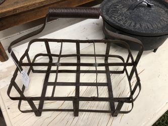 Vintage Metal Bottle Carrier