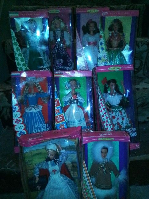 Mattell Barbies