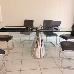 Modern High End Table 