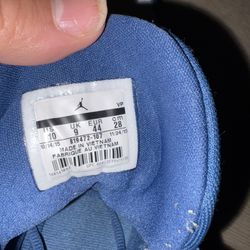 Men’s Basketball Sneakers 