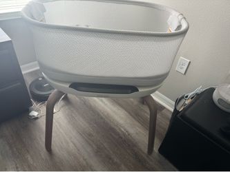 Graco Smart Sense Bassinet