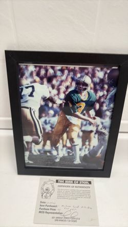 Joe Montana Signed Notre Dame 8x10 Photo – Framed – COA – Rare Collectible