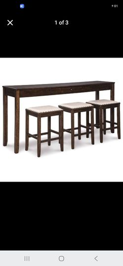 Counter Height Dining Table and Bar Stools with charging station