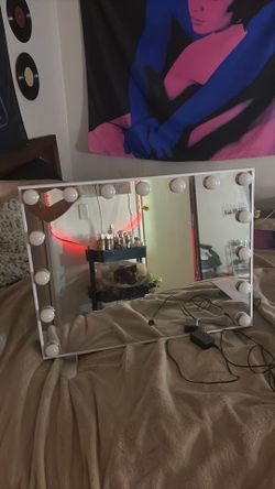 vanity mirror
