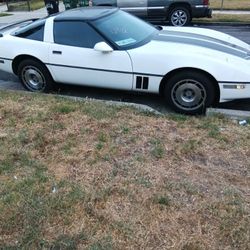84 Chevy Corvette 