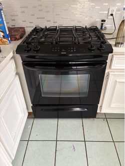 Gas stove