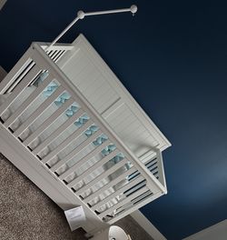 GRECO Toddler crib with Mattress (New)