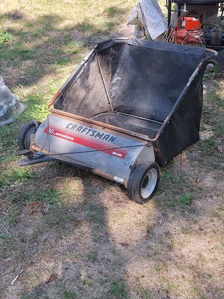 Leaf Picker Upper AKA Lawn Sweeper