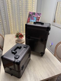 Rolling Makeup Case Makeup Train Case with Lid