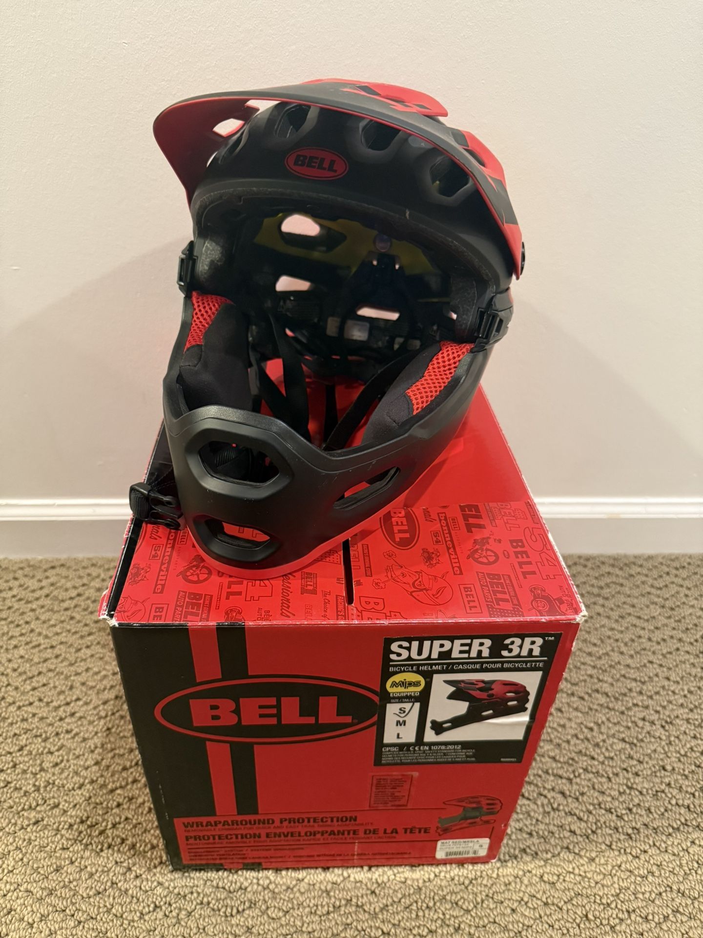Bell Super 3R Bicycle Helmet Size Small