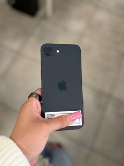 iPHONE 17E CRICKET 256GB