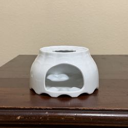 AK Kaiser Romantica White Porcelain Germany Teapot Warmer Base