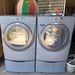 Whirlpool Washer and Dryer Set
