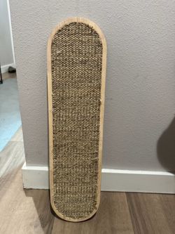 Wall mounted wood cat scratching post